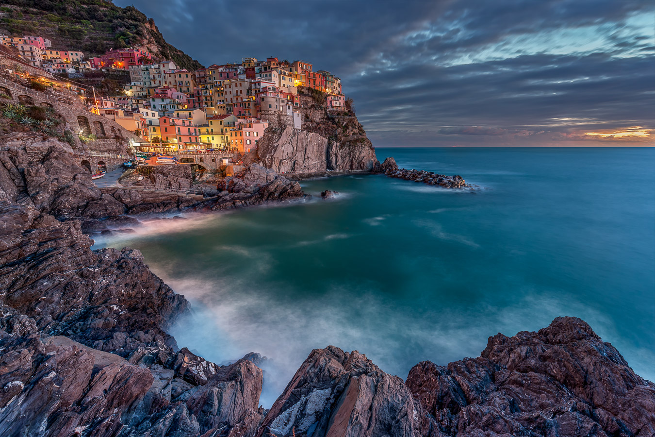 Manarola-Cinque Terre-Come fare le lunghe esposizioni-Corso di fotografia di paesaggio marino_Marco De Maio