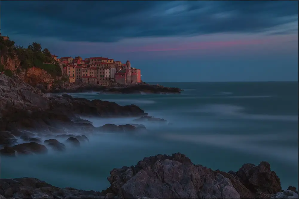 Paesaggio di Tellaro (La Spezia) prima della post produzione RAW
