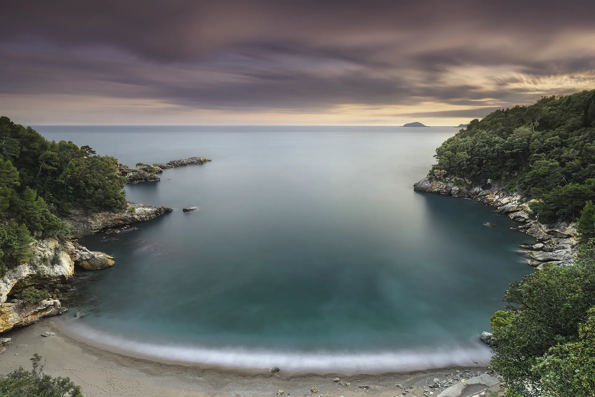Long exposure seascape photography at sunset, Fiascherino, Golfo dei Poeti, La Spezia, Marco De Maio